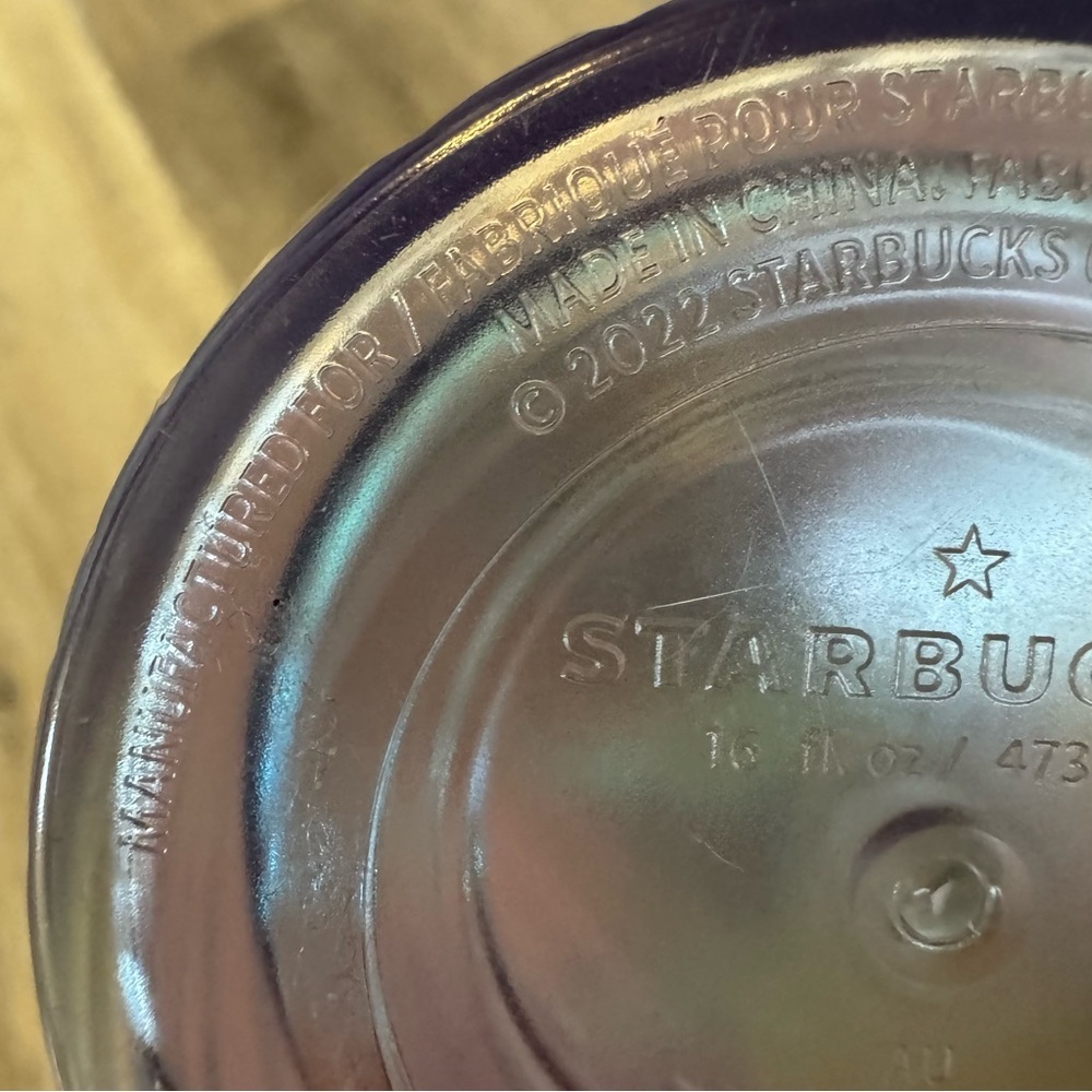 Starbucks Clear Iridescent Holiday Swirl 16 Oz Travel Mug Tumbler 2022 with Lid - Picture 7 of 7